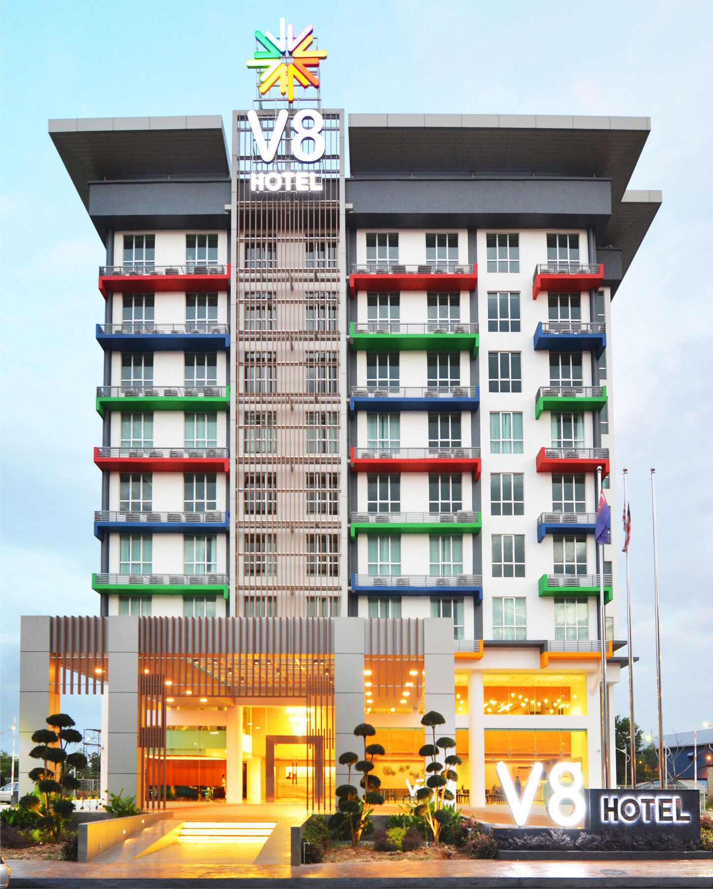 V8 Hotel Skudai Exteriér fotografie